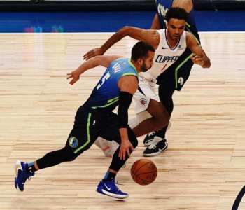 MAVSvsCLIPPERS-29