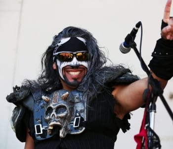 Metalachi-32