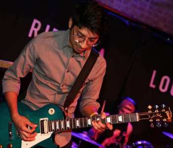 The-Straits-3