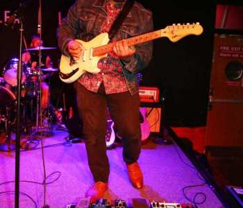 The-Straits-6